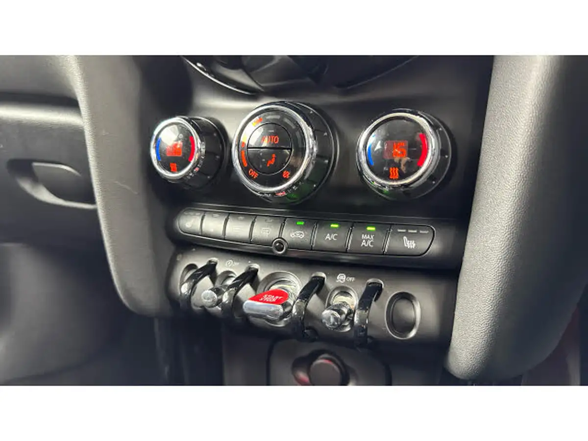 2022-mini-cooper-15-one-classic-5d-big-19