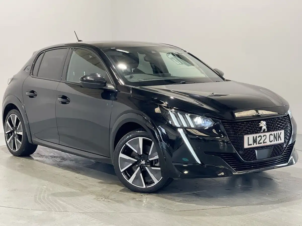 2022-peugeot-208-e-gt-136bhp-50kwh-big-0