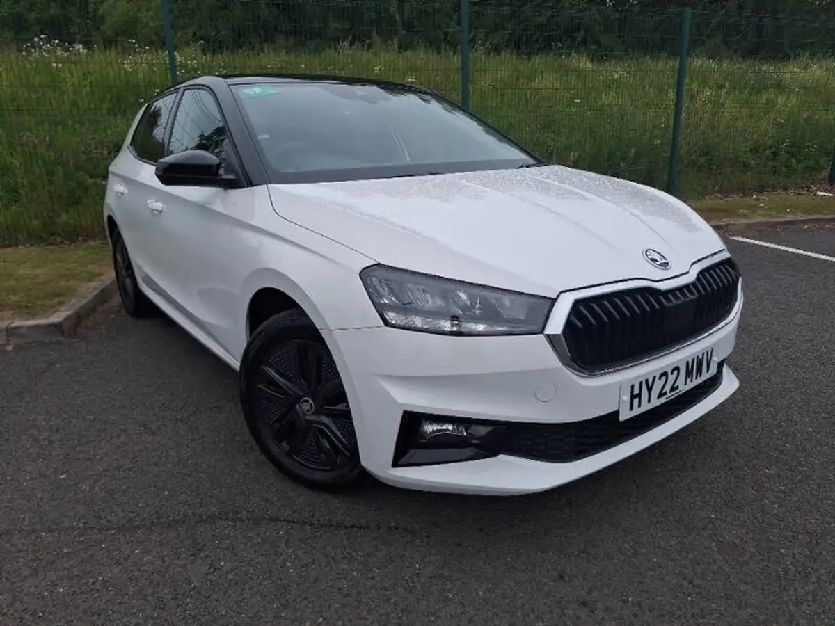 2022-skoda-fabia-10-tsi-colour-edition-109ps-big-0