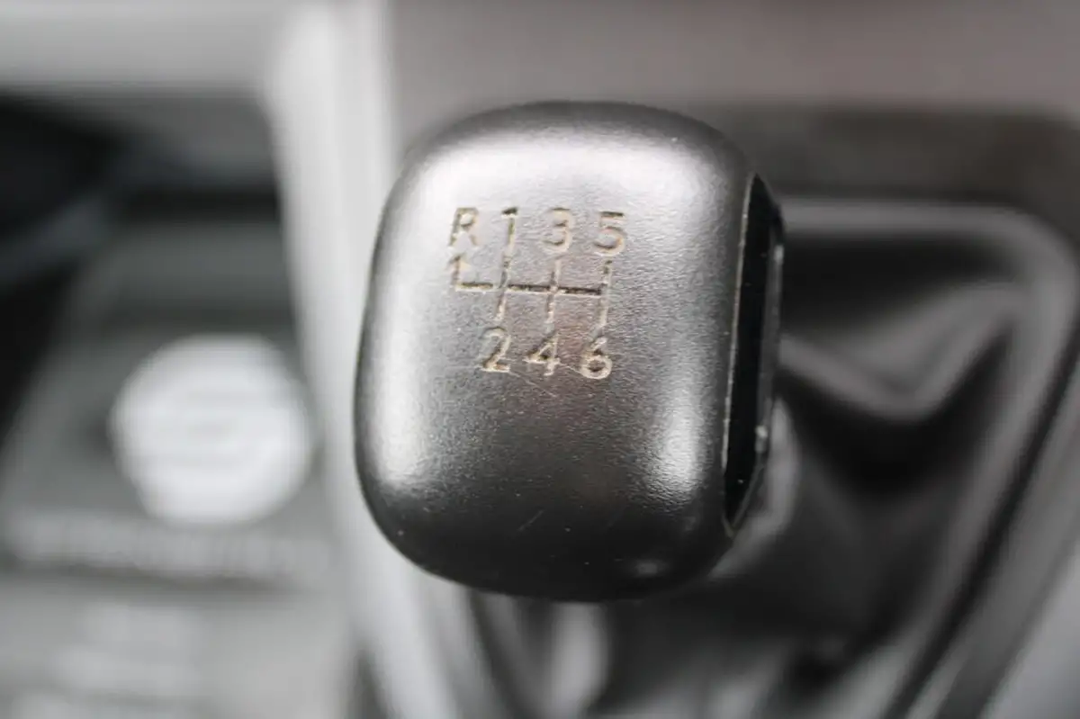 2020-citroen-dispatch-15bluehdi-enterprise-xs-1000-100pseu6dt-e-big-42