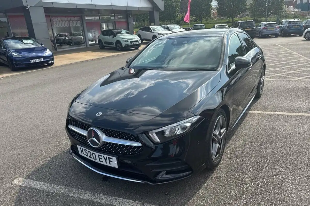 2020-mercedes-benz-a-class-13-a200-amg-line-premium-saloon-4d-big-35
