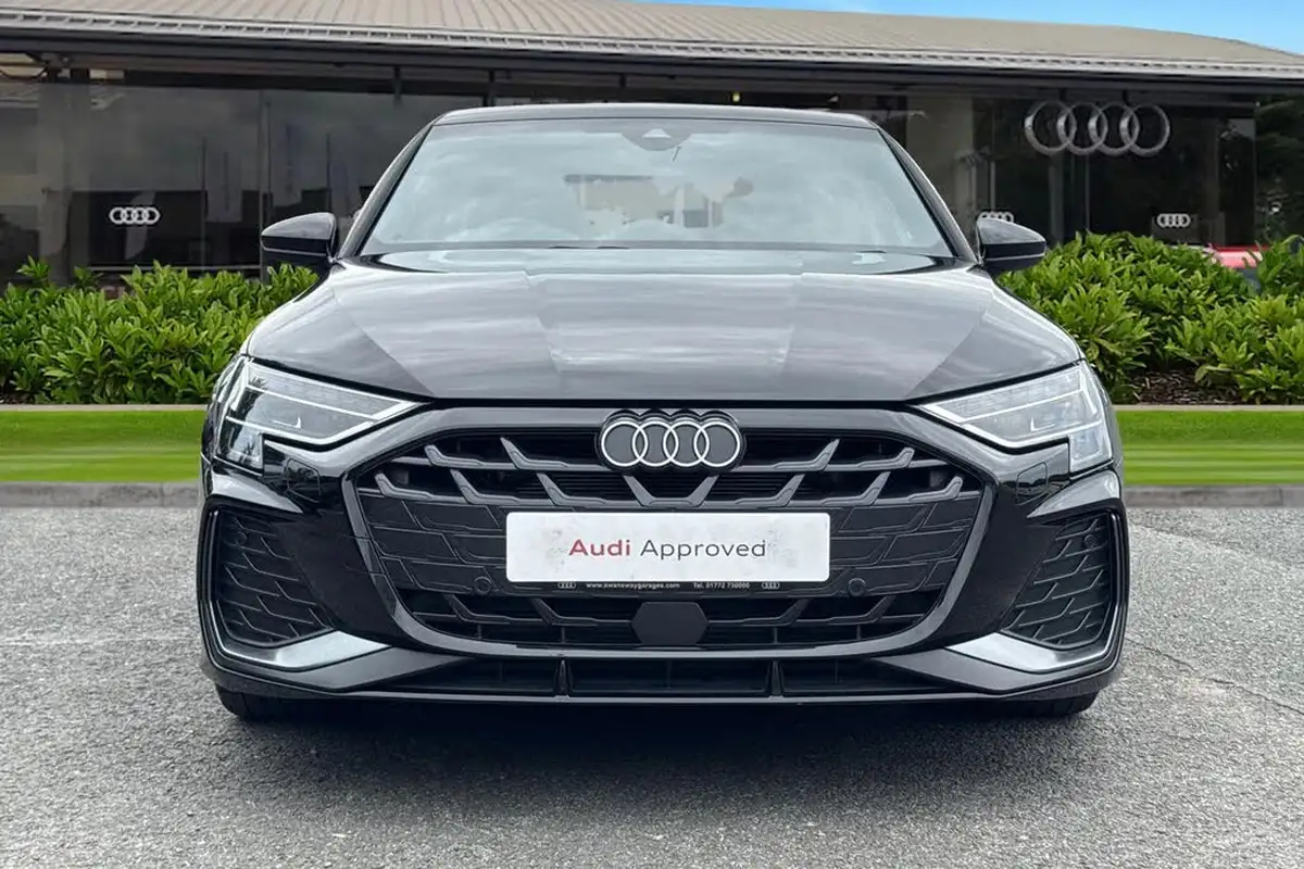 2024-audi-a3-15-35-tfsi-s-line-saloon-4d-big-5