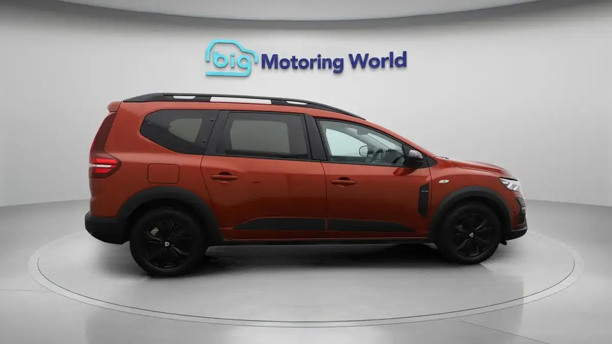 2022-dacia-jogger-10-tce-extreme-se-big-8