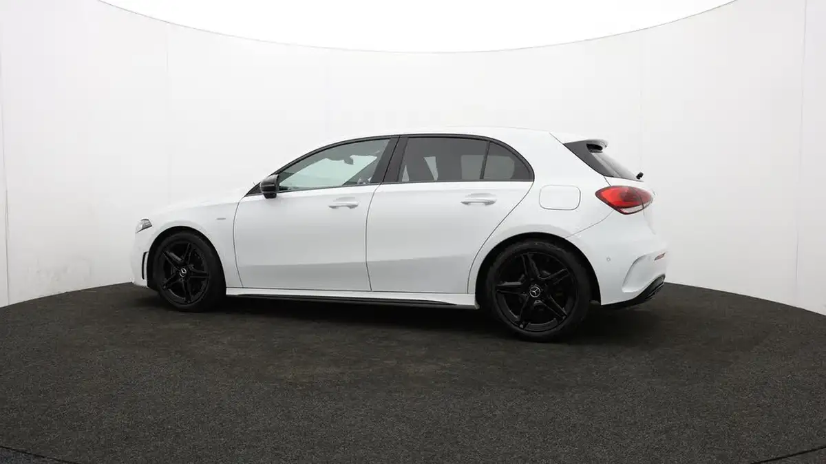 2022-mercedes-benz-a-class-13-a180-amg-line-executive-edition-hatchback-5d-7g-dct-big-67