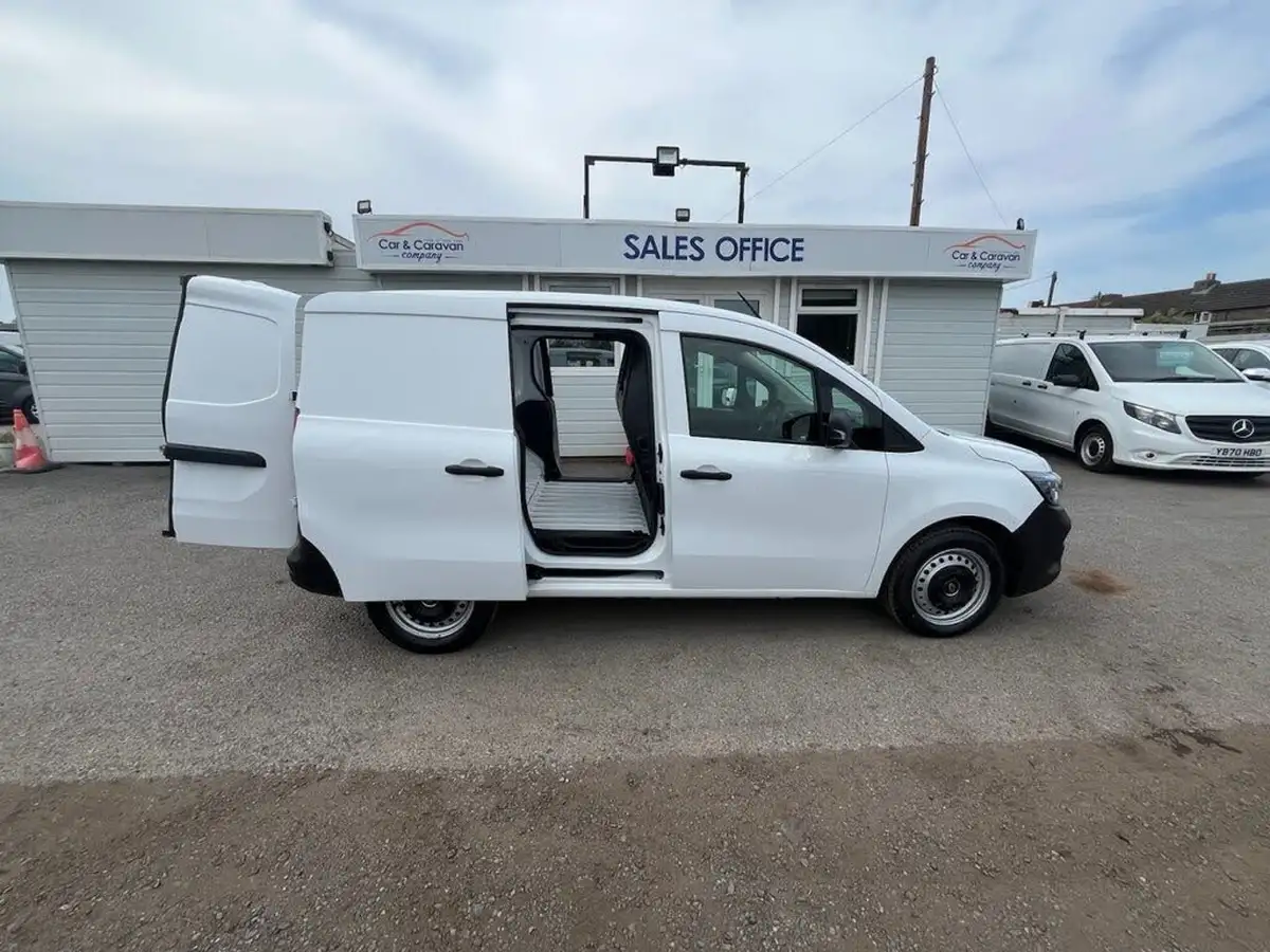 2023-renault-kangoo-15dci-ml19-95-start-big-9