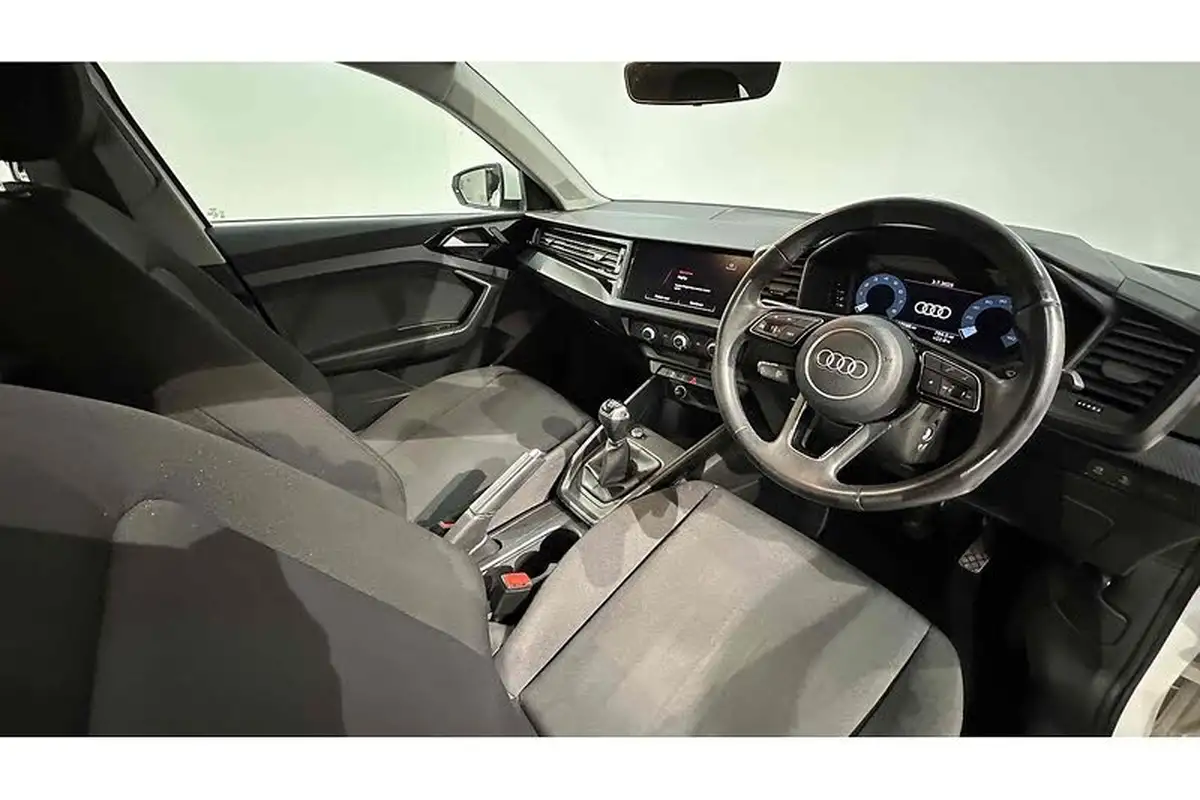 2022-audi-a1-10-25-tfsi-technik-big-28