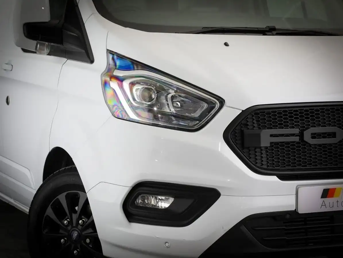 2023-ford-transit-custom-big-9