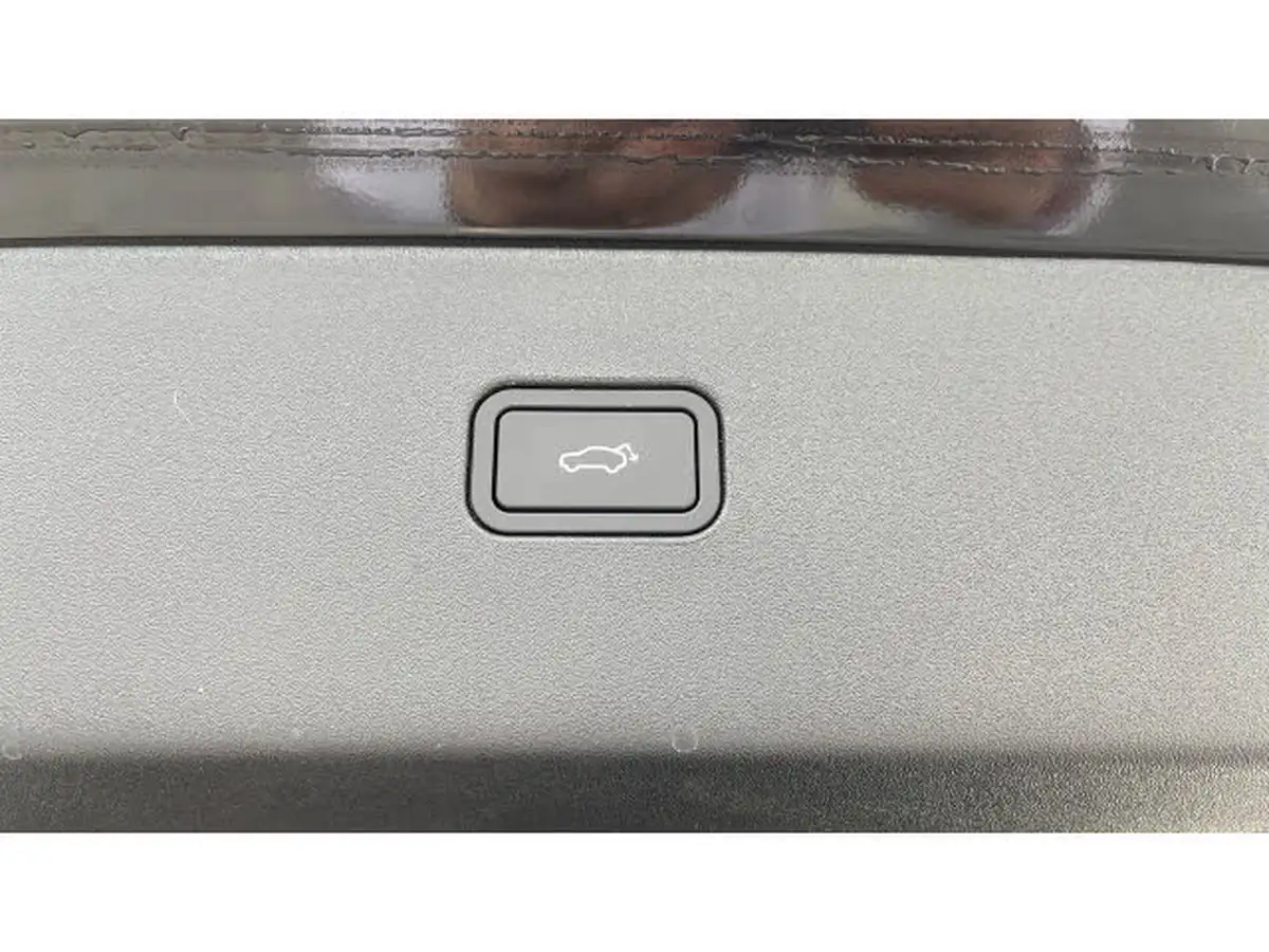 2024-volvo-ex30-e-twin-ultra-big-34