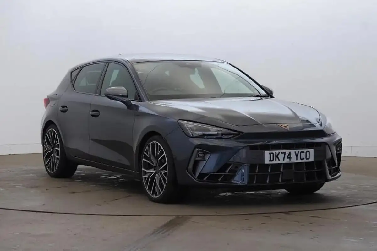 2024-cupra-leon-nf-20-tsi-vz2-300ps-hatchback-big-0