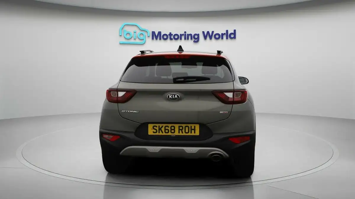 2018-kia-stonic-10-t-gdi-4-big-6