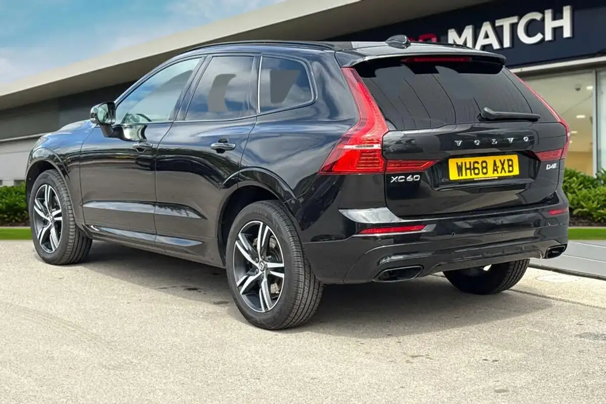2018-volvo-xc60-20td-d4-r-design-4x4-geartronic-big-1