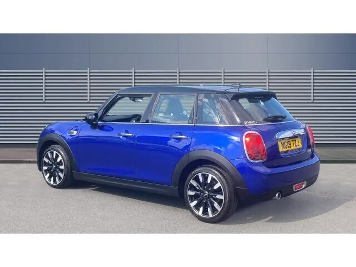 2019-mini-cooper-15-cooper-exclusive-134bhp-hatchback-5d-big-1