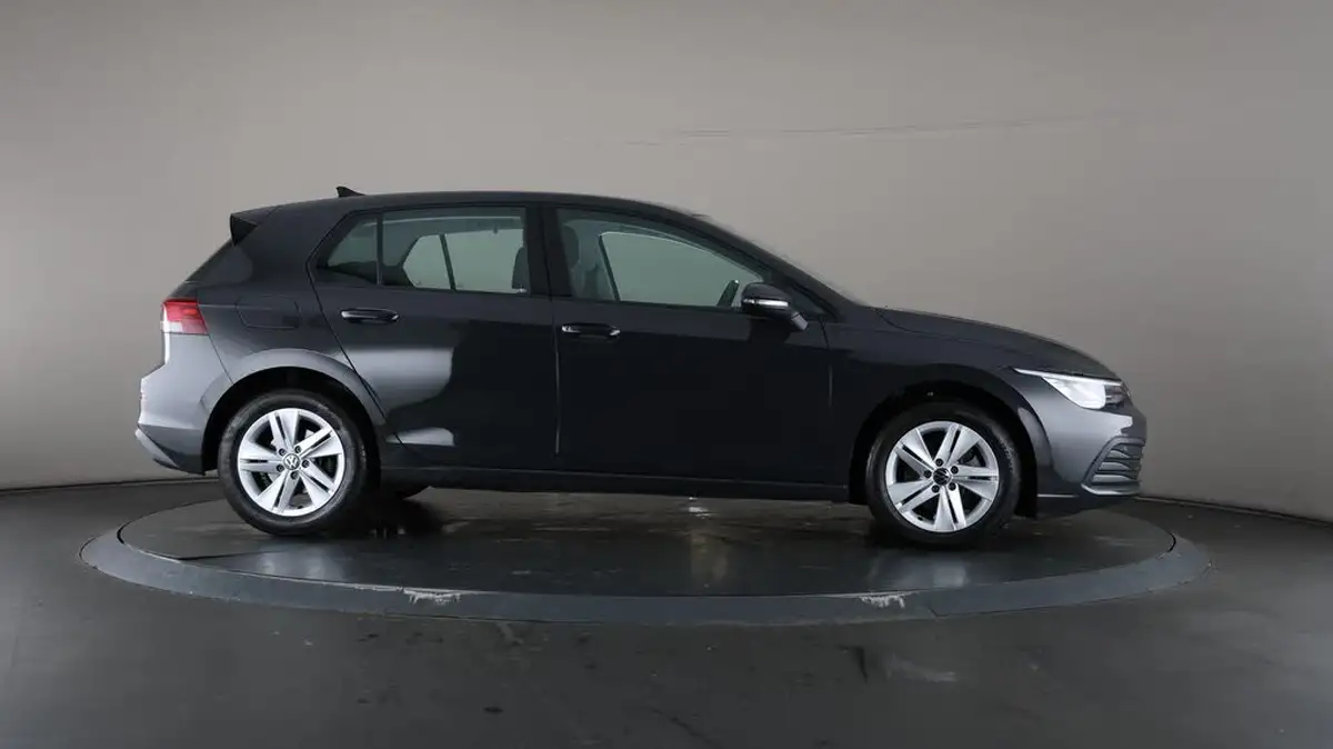 2022-volkswagen-golf-15-tsi-life-150ps-hatchback-big-59