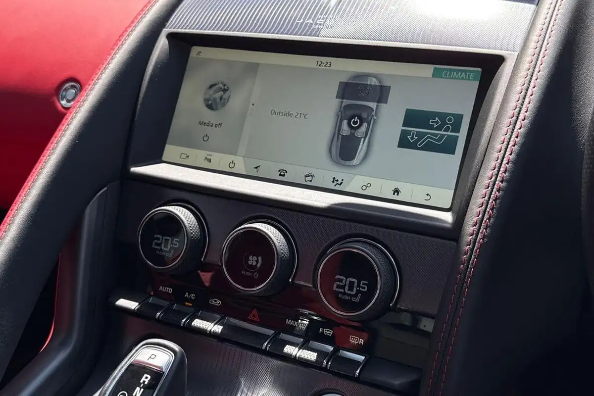 2022-jaguar-f-type-20-p300-r-dynamic-black-coupe-big-47