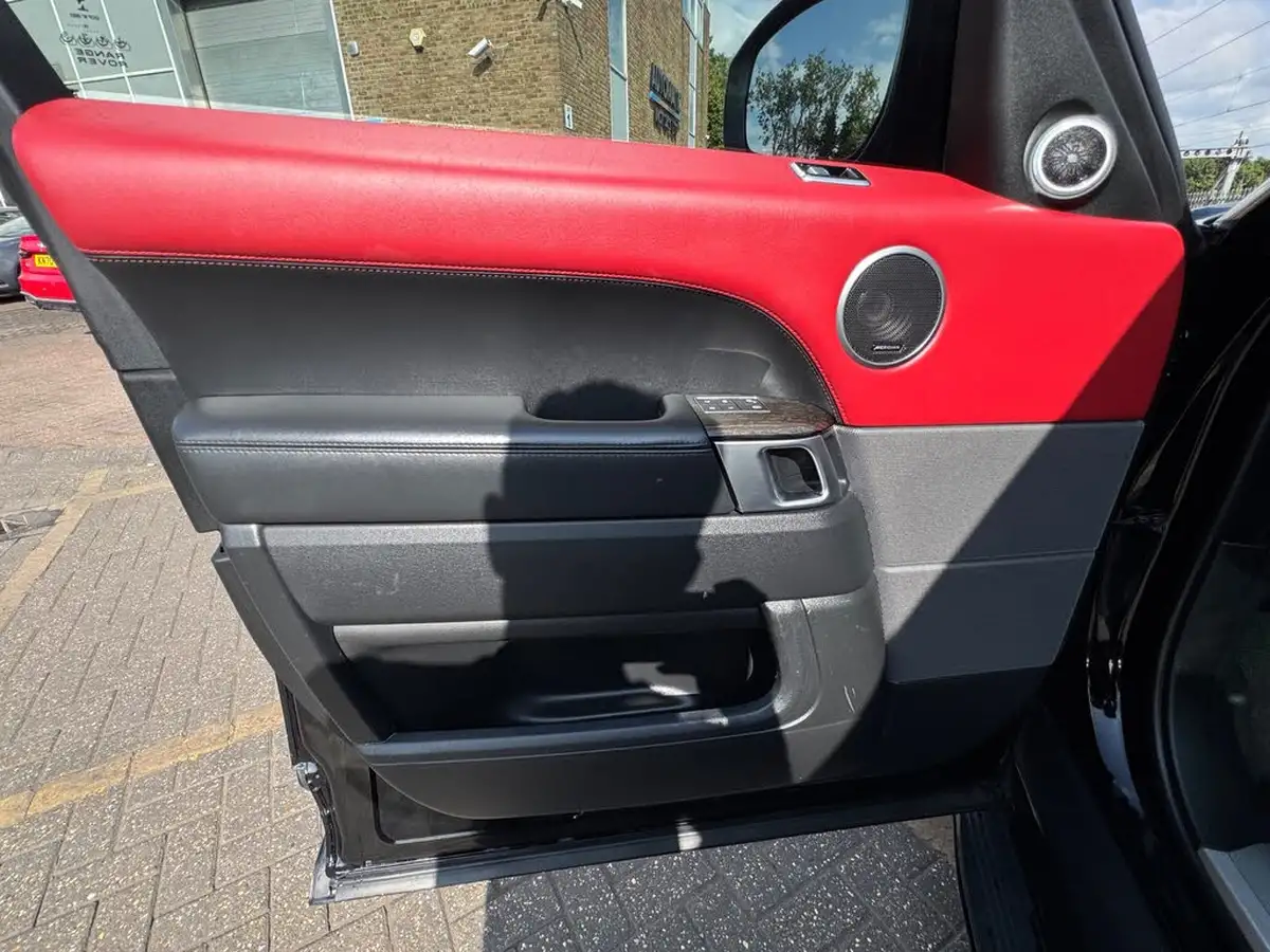 2019-land-rover-range-rover-sport-20-p400e-hse-dynamic-big-33