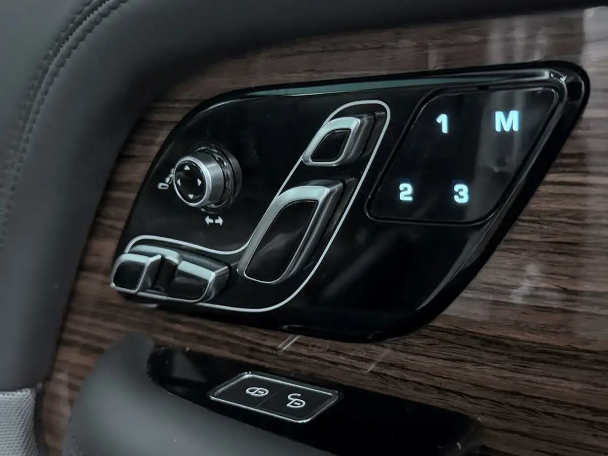 2019-land-rover-range-rover-20p400e-phev-vogue-se-big-25