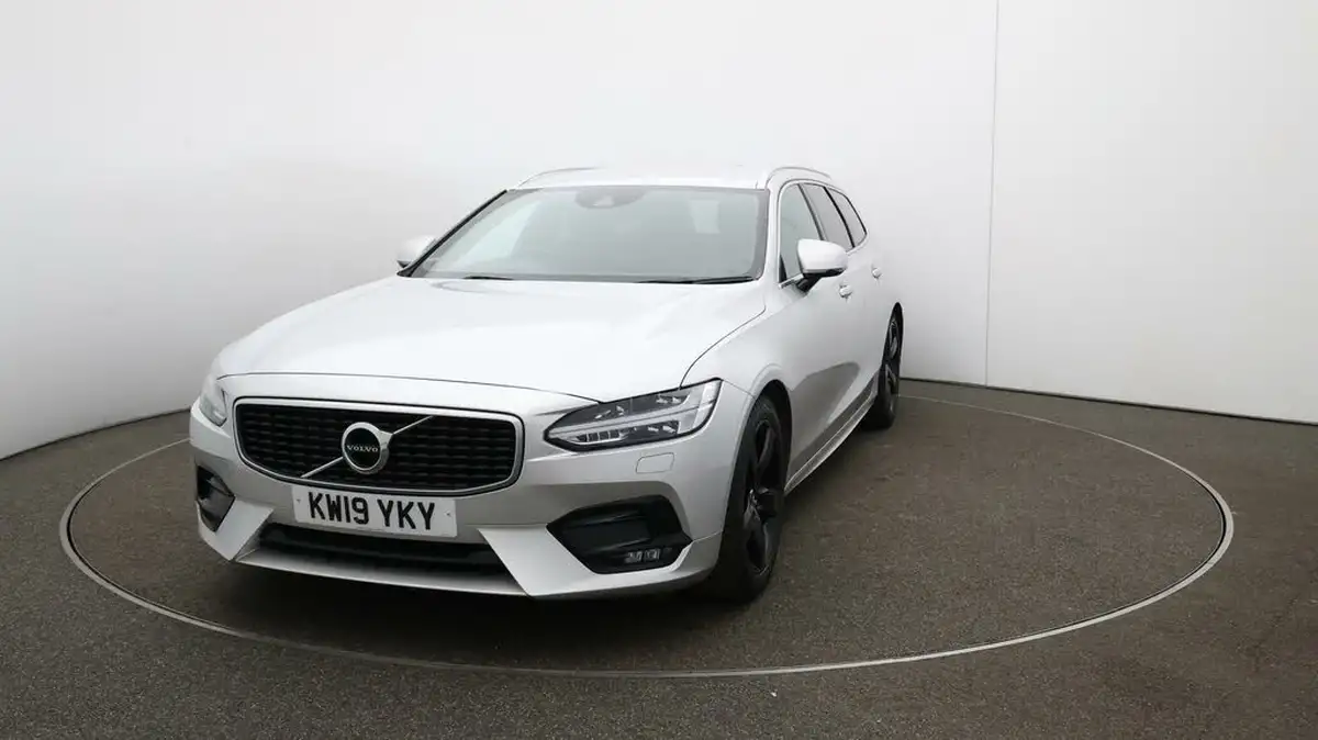 2019-volvo-v90-20td-d4-r-design-big-30