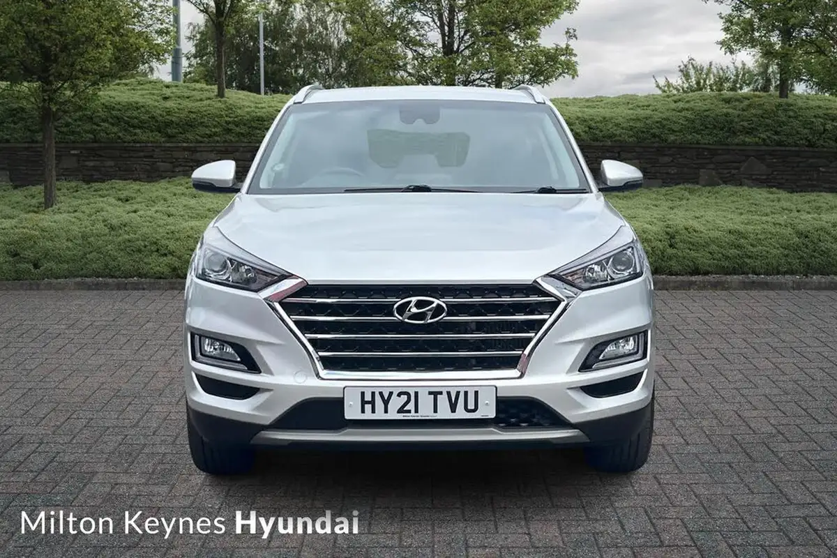 2021-hyundai-tucson-16crdi-se-nav-136ps-dct-big-1