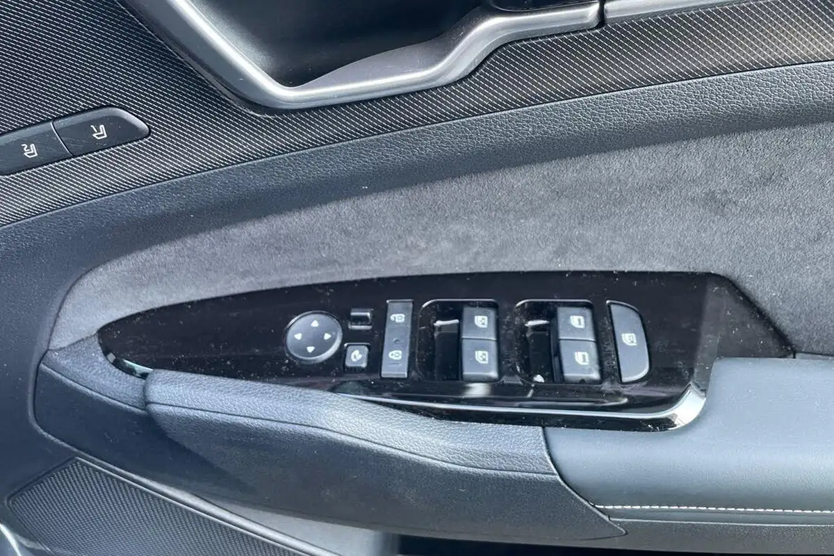 2024-kia-sportage-16-t-gdi-gt-line-s-207bhp-hev-auto-big-17