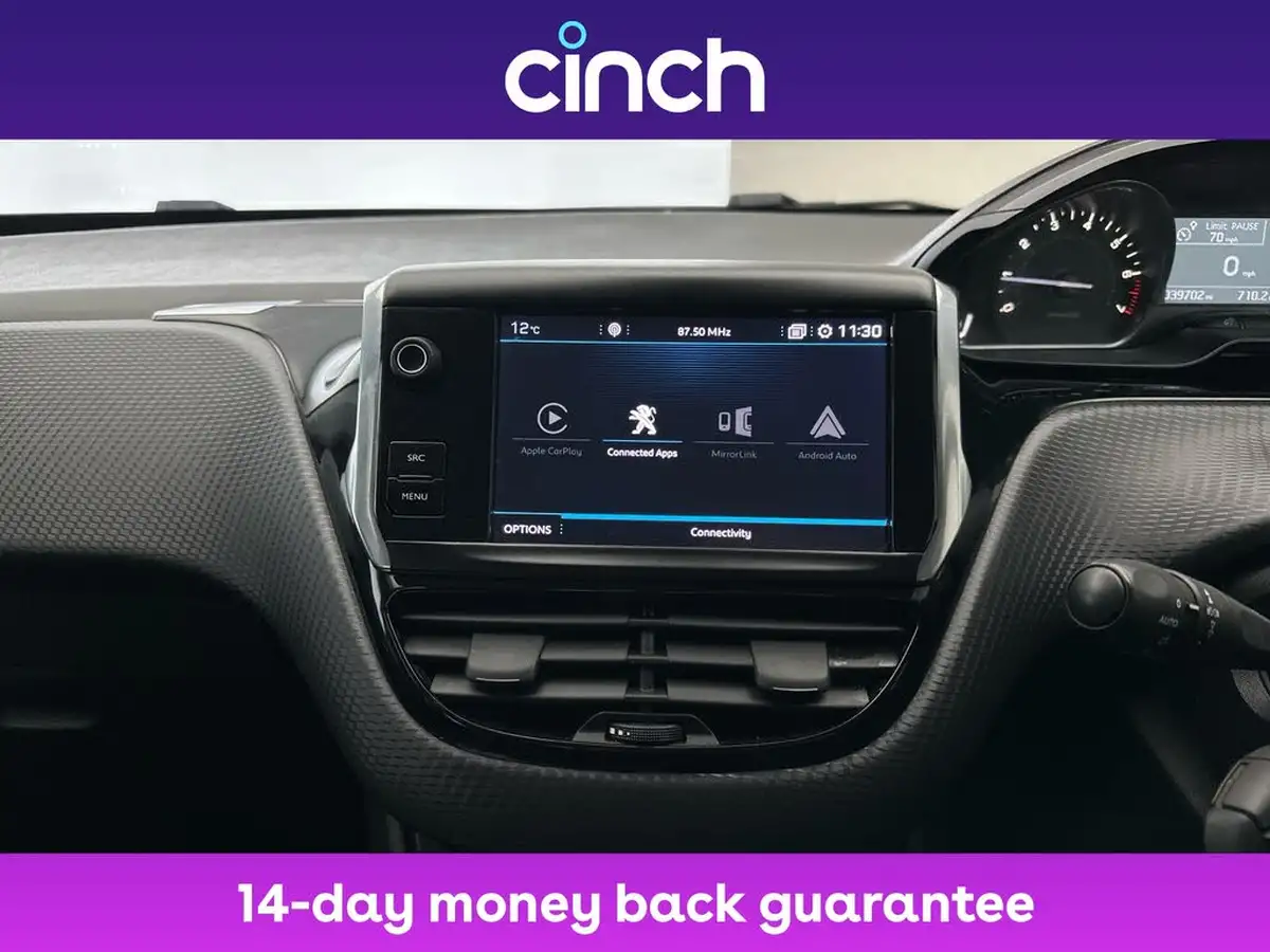 2019-peugeot-208-12-puretech-tech-edition-110bhp-big-32