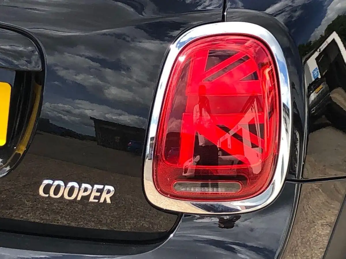 2021-mini-cooper-15-cooper-exclusive-hatchback-5d-auto-big-21