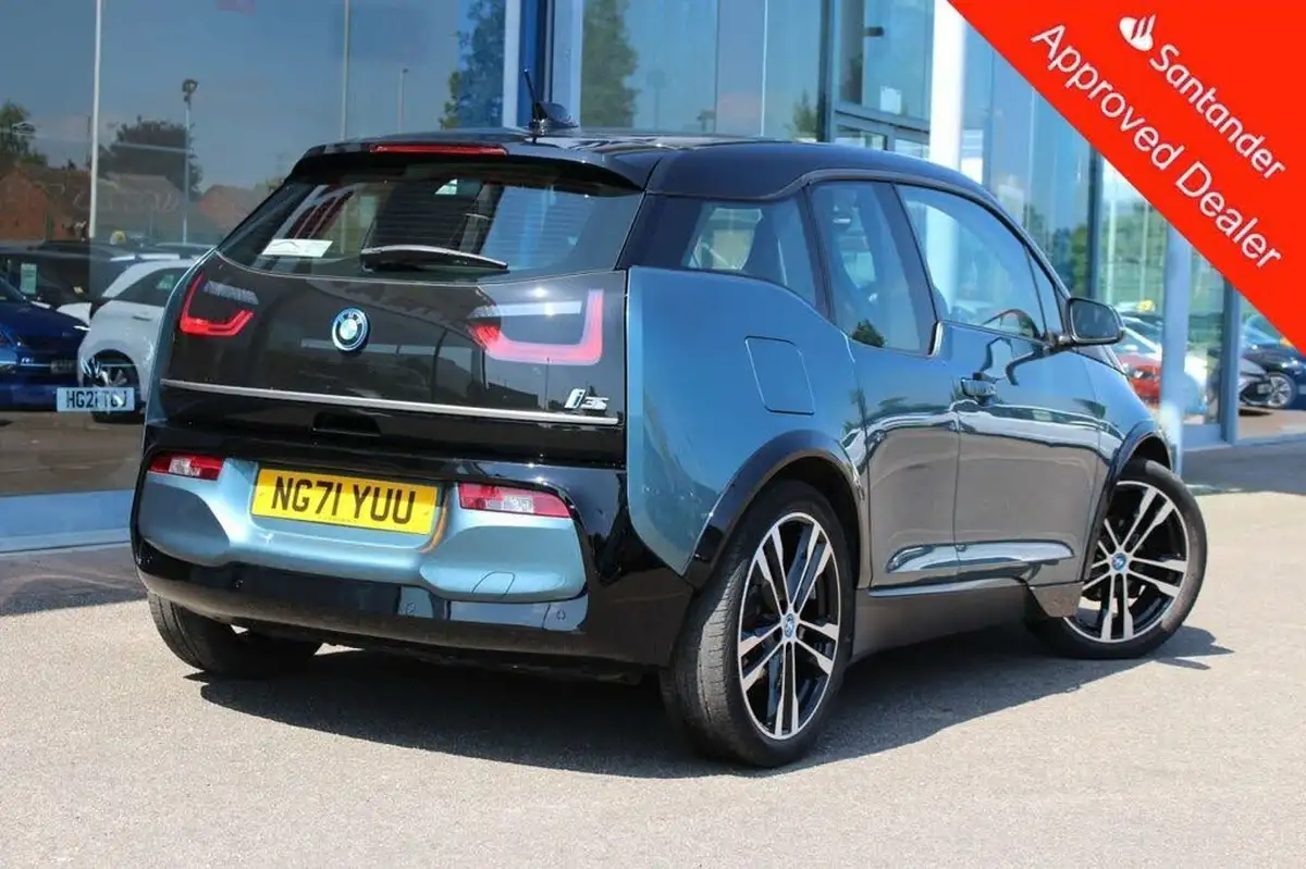 2022-bmw-i3-e-120-ah-s-big-2