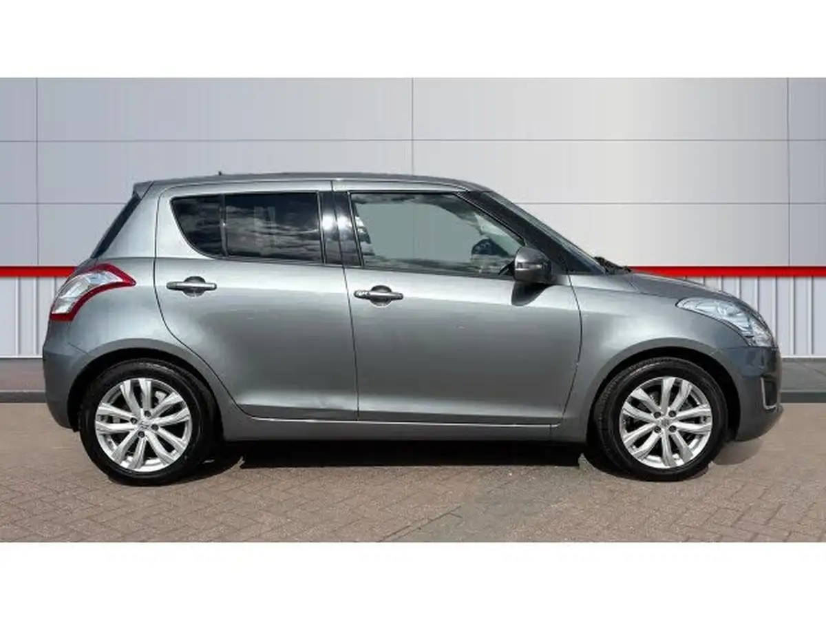 2016-suzuki-swift-12-sz4-94ps-nav-5d-at-big-4