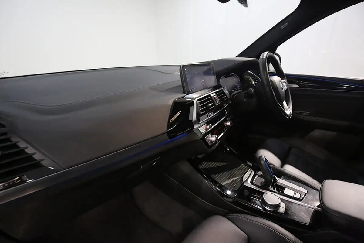 2022-bmw-ix3-e-premier-edition-big-28