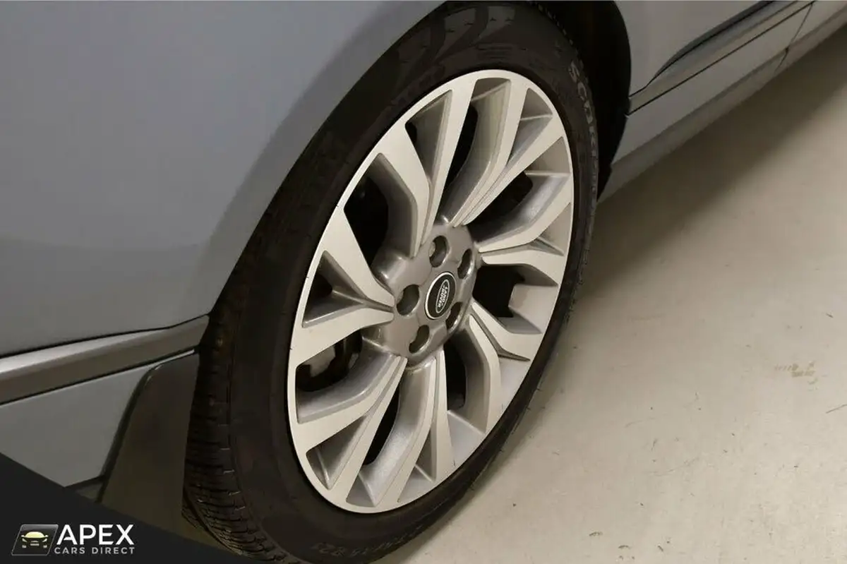 2019-land-rover-range-rover-30-sdv6-vogue-big-30
