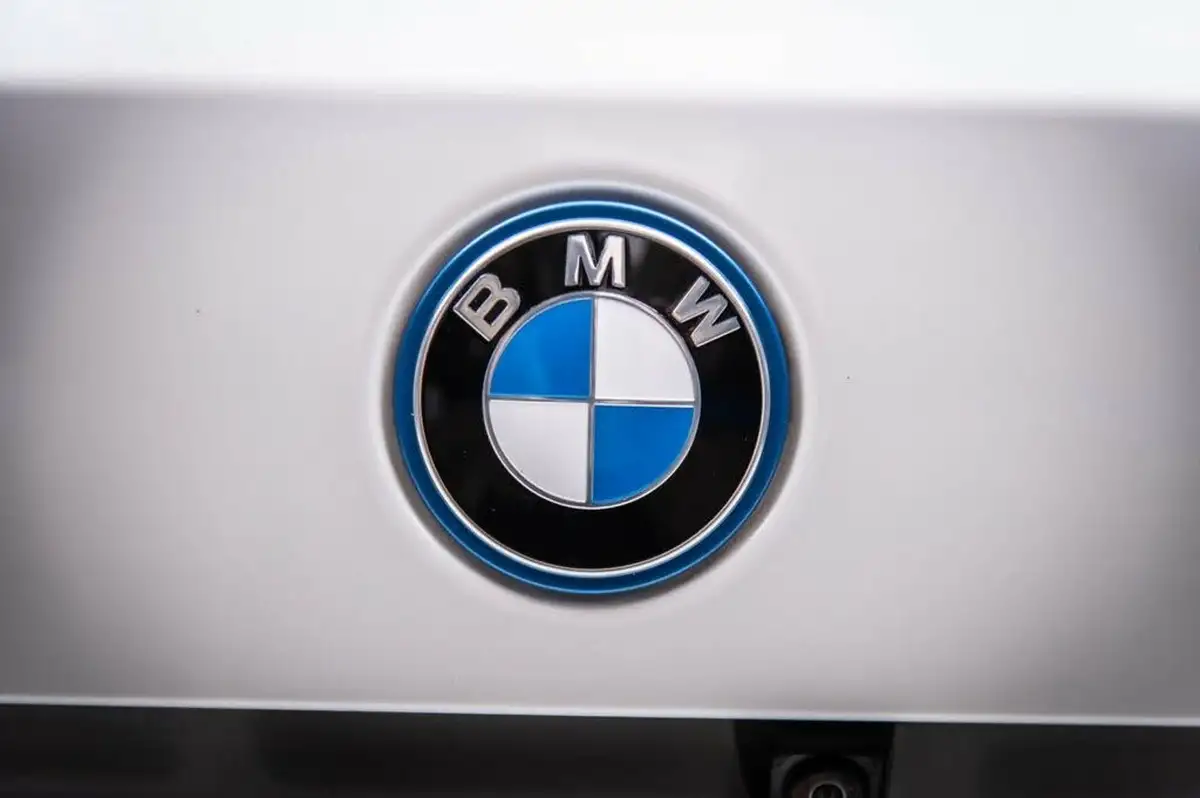 2022-bmw-x5-30-xdrive-45e-m-sport-394bhp-big-46