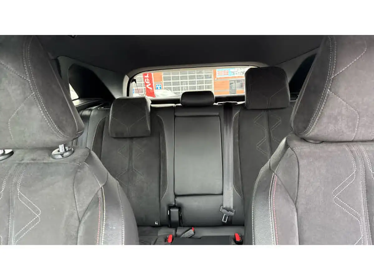 2019-ds-ds-7-crossback-20bluehdi-performance-line-big-14