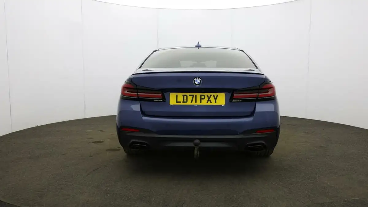2021-bmw-5-series-20td-520d-m-sport-mht-saloon-4d-big-63
