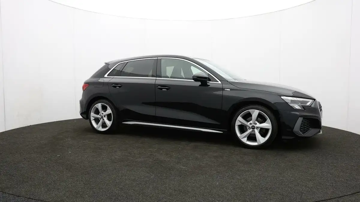2022-audi-a3-10-30-tfsi-s-line-sportback-5d-big-47