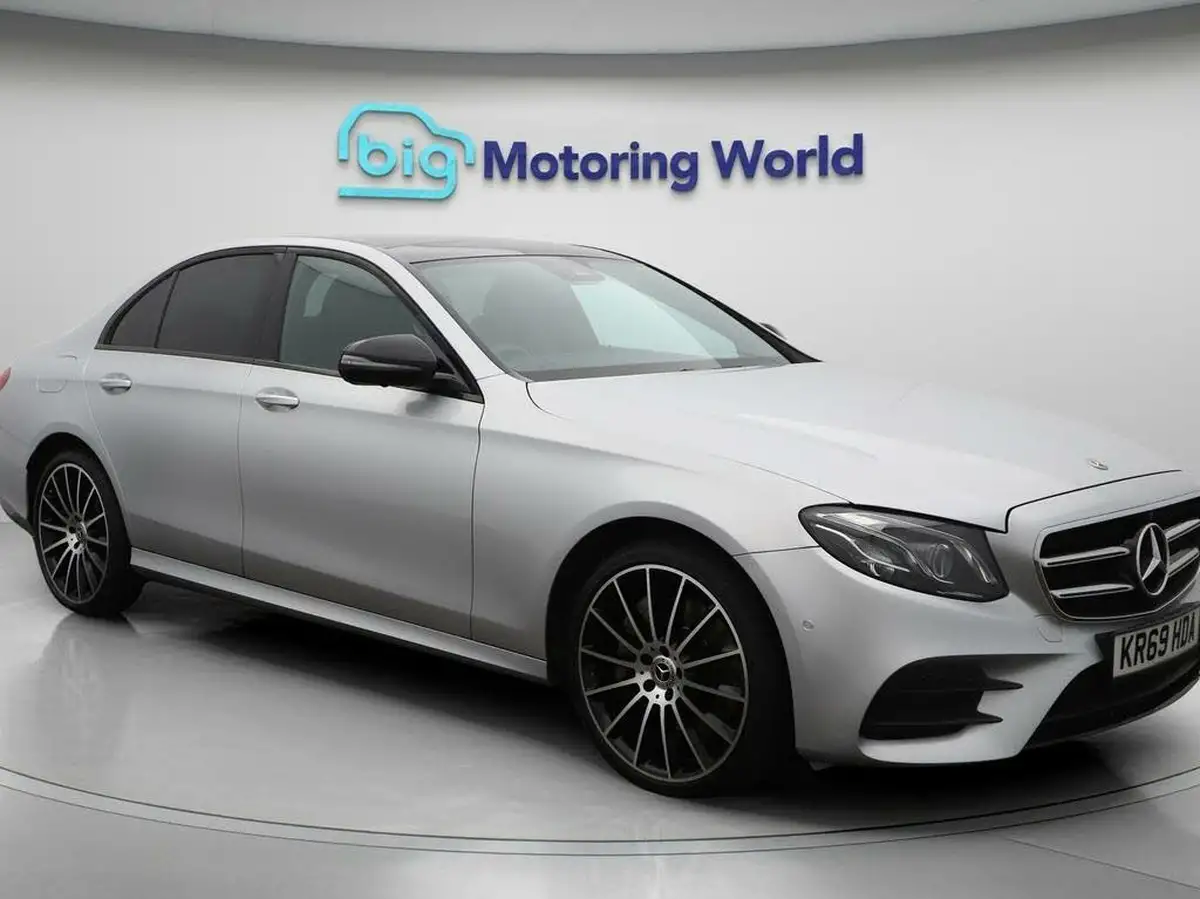 2019-mercedes-benz-e-class-30-d-e400d-amg-line-night-edition-premium-plus-saloon-4d-big-71