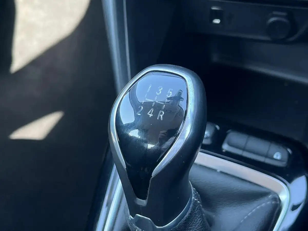 2020-vauxhall-corsa-12i-se-big-27