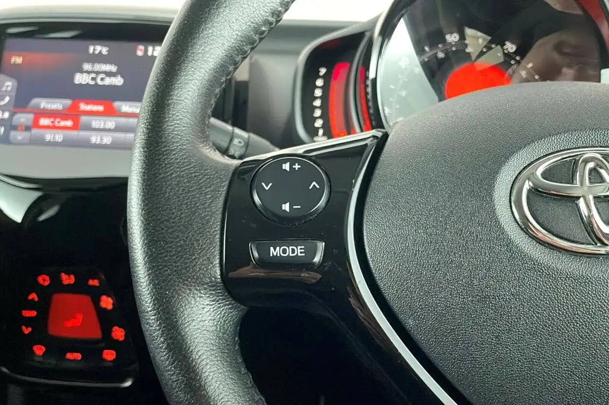 2018-toyota-aygo-10-vvt-i-x-cite-big-14