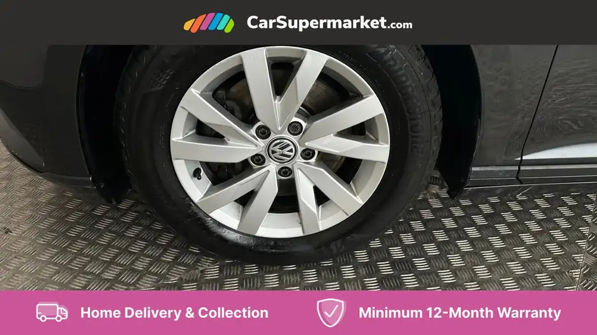 2019-volkswagen-passat-20tdi-scr-saloon-4d-dsg-big-18