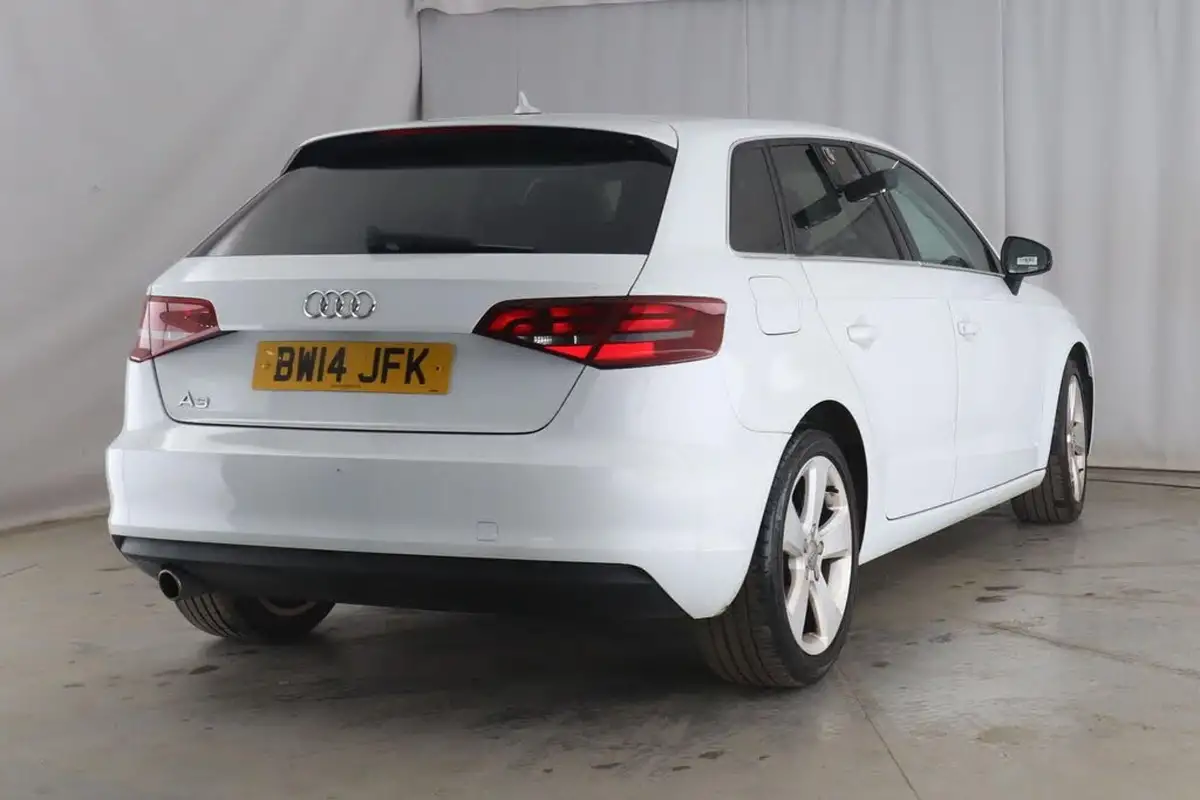 2014-audi-a3-16td-110ps-sportback-5d-big-1