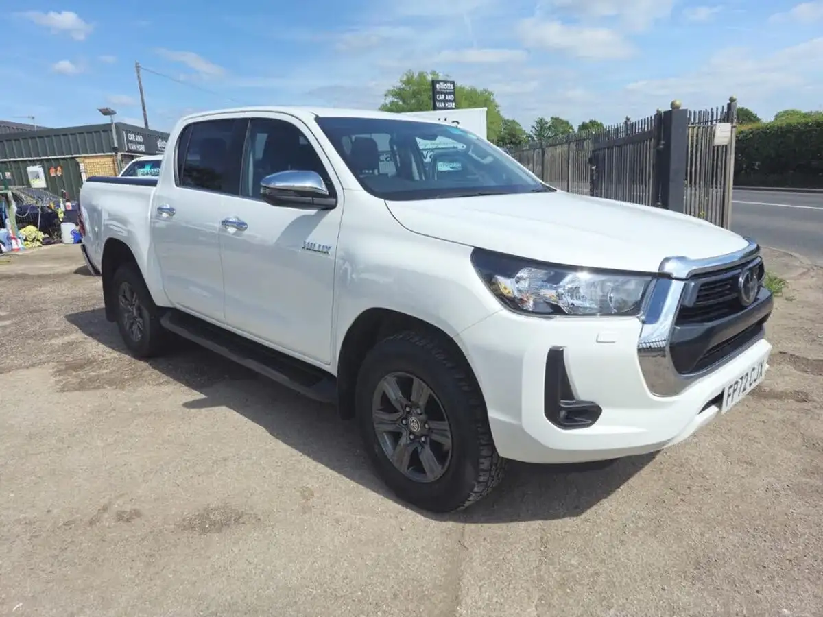 2023-toyota-hi-lux-24d-4d-icon-big-2