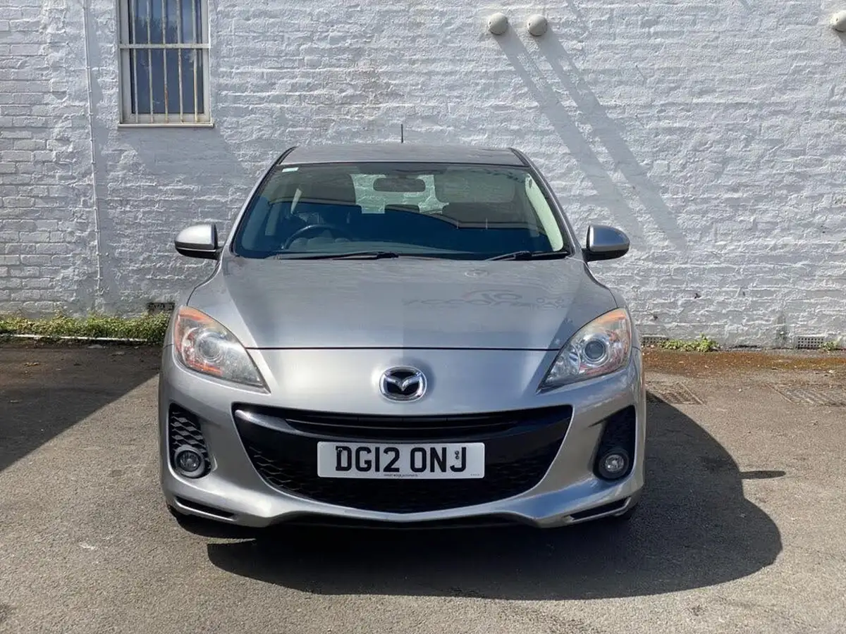 2012-mazda-mazda3-16-tamura-big-3