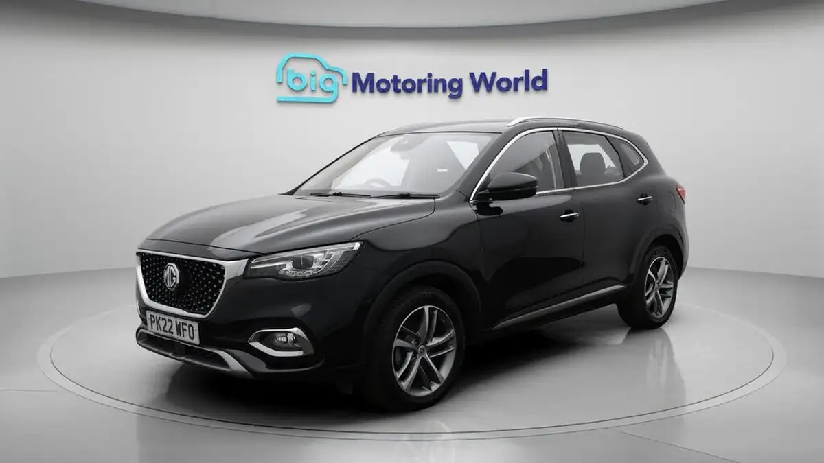 2022-mg-hs-15t-gdi-exclusive-162ps-big-3