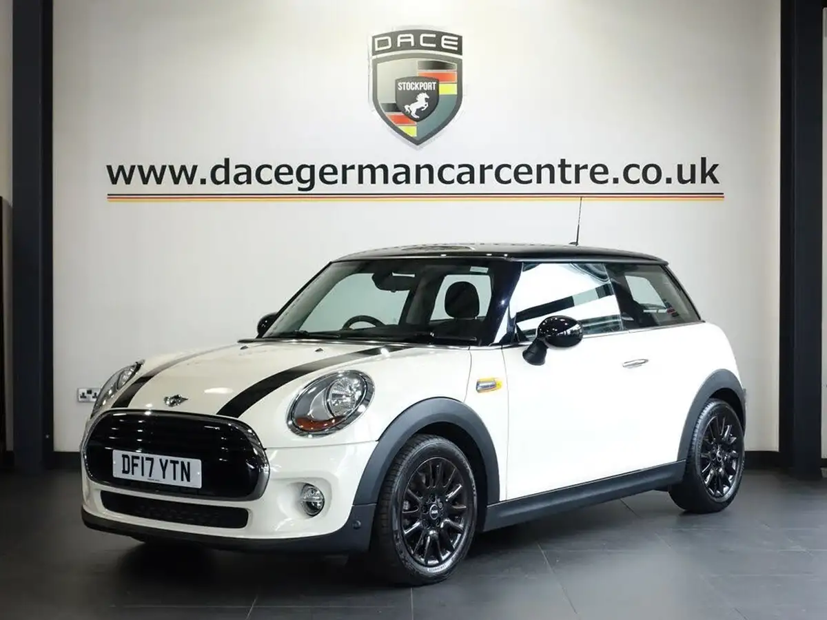 2017-mini-cooper-15-cooper-ss-hatchback-3d-big-4