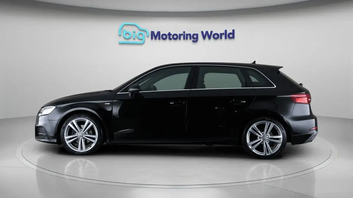 2019-audi-a3-15-35-tfsi-s-line-sportback-5d-tronic-big-4