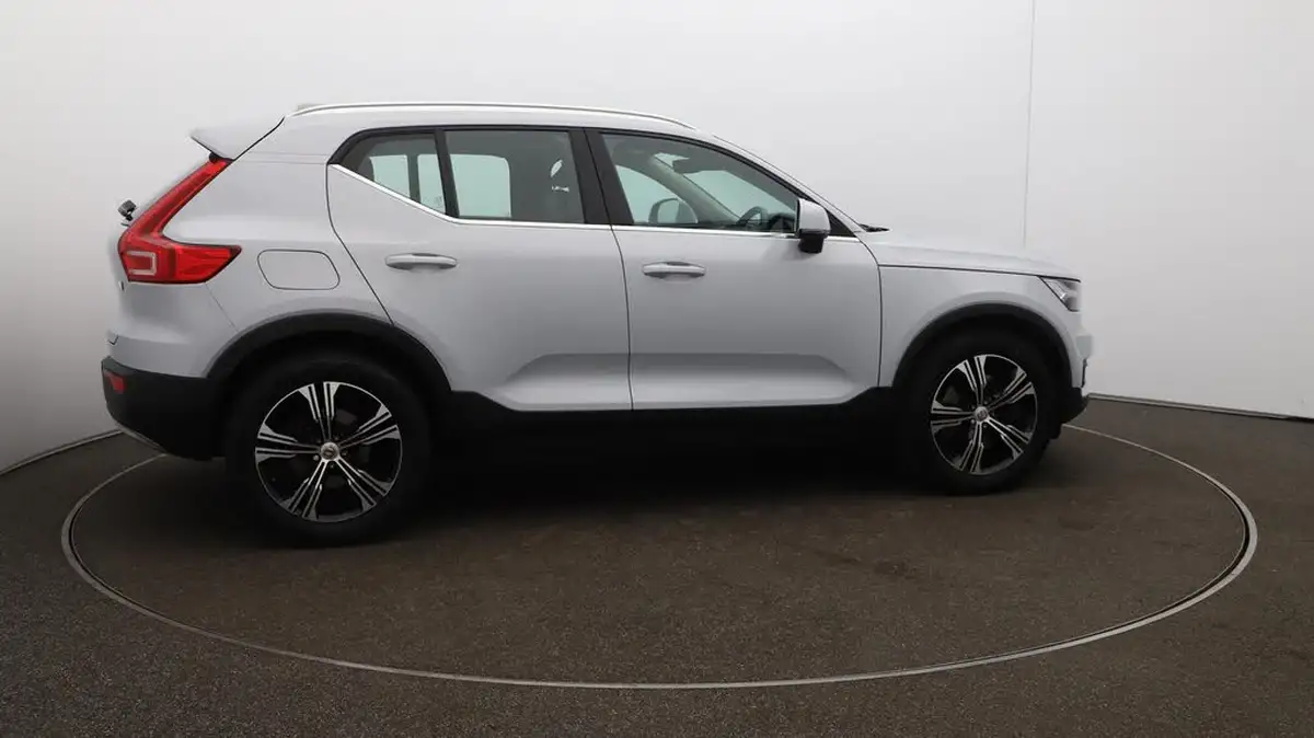 2022-volvo-xc40-15-t5-inscription-pro-big-43