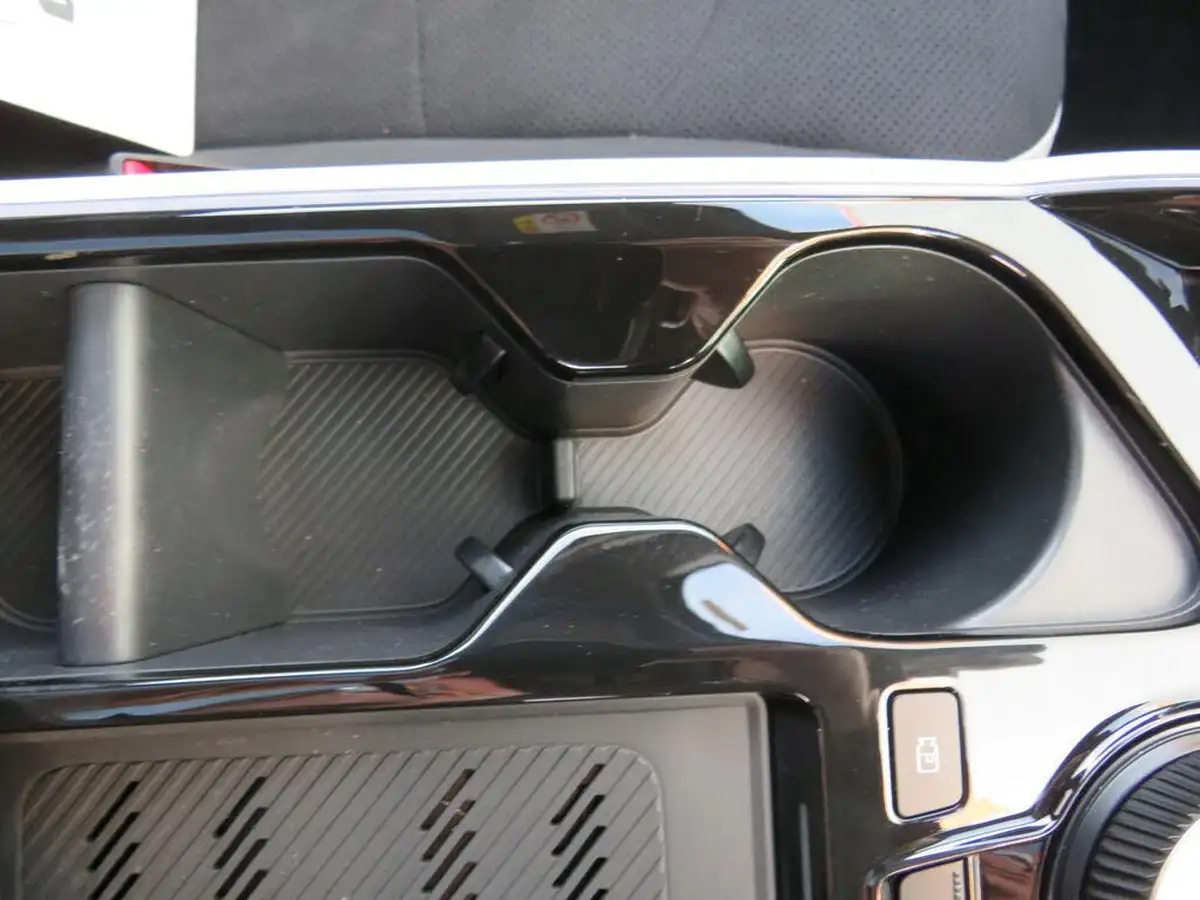 2023-kia-ev6-e-gt-line-s-225bhp-big-31