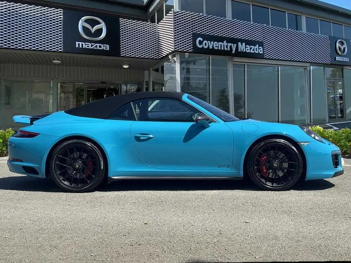 2019-porsche-911-30-carrera-4-gts-cabriolet-big-4