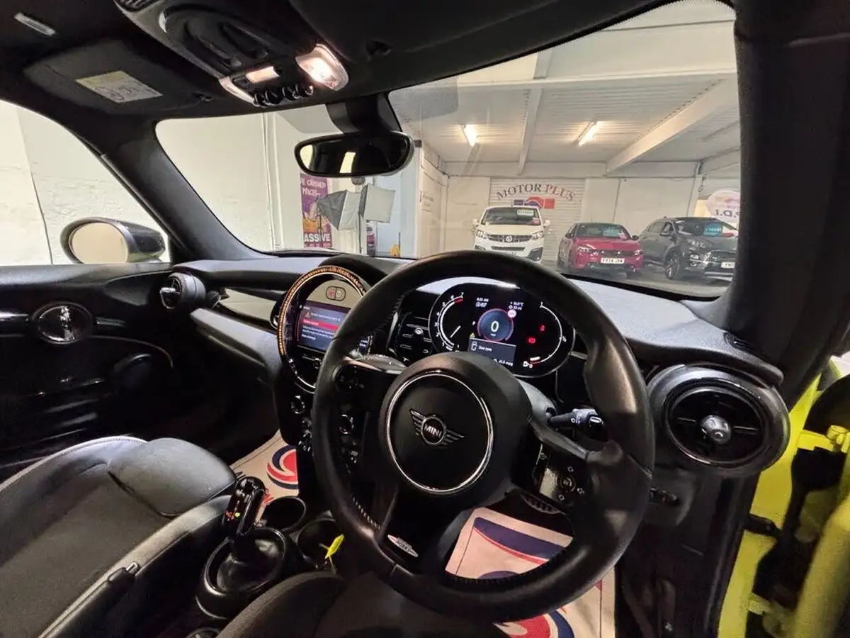 2024-mini-cooper-15-cooper-sport-premium-auto-hatchback-3d-auto-big-10