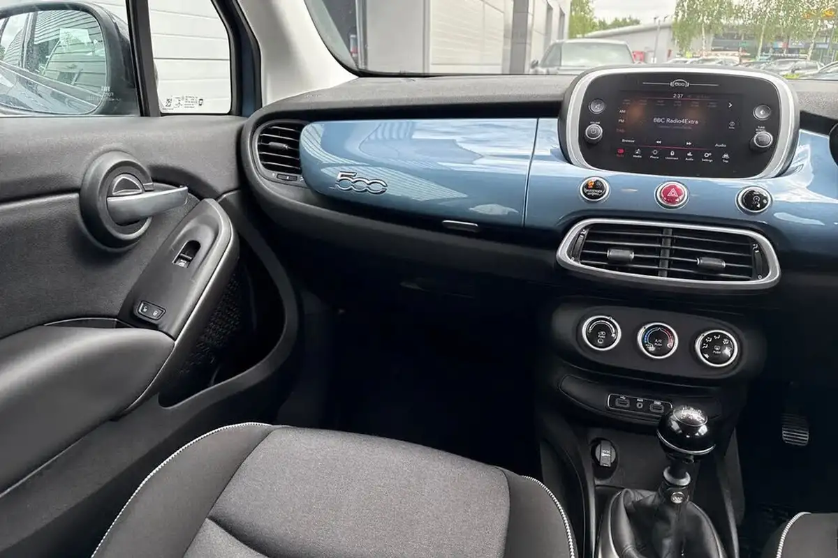 2018-fiat-500x-16-e-torq-urban-big-19