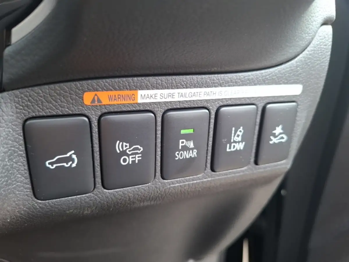 2024-mazda-cx-5-20-centre-line-big-12