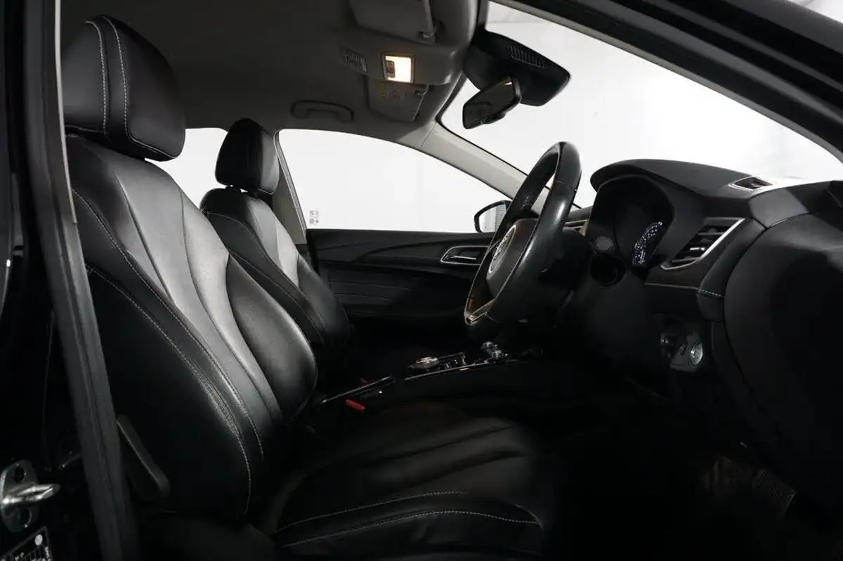 2022-mg-mg5-e-exclusive-ev-long-range-big-8